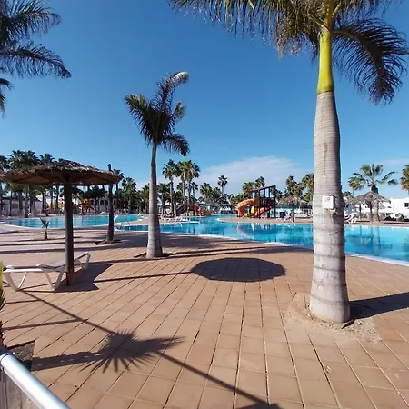 Brightblue Oasis By Sea There Fuerteventura * 科拉雷侯